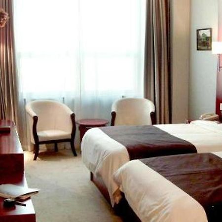 Rome Business Hotel Tianjin Room photo